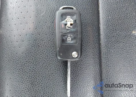 2010 Volkswagen Jetta Limited Edition from USA, damaged, VIN 3VWRZ7AJ6AM125125